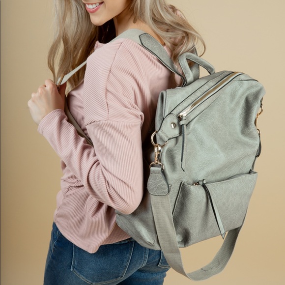 Gray backpack - Picture 11 of 11